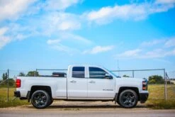 SB-GM-SLVD/10TW1/BK -JL Audio Sales Store SB GM SLVD 10TW1 VEH 2